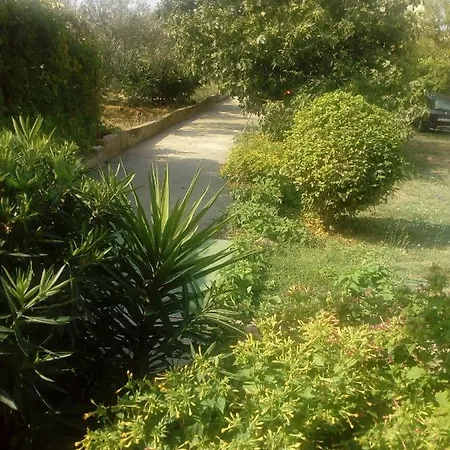 Mendula Appartement *