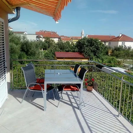 Mendula Apartment
